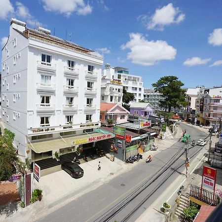 Dream Luxury Hotel Dalat Exteriör bild